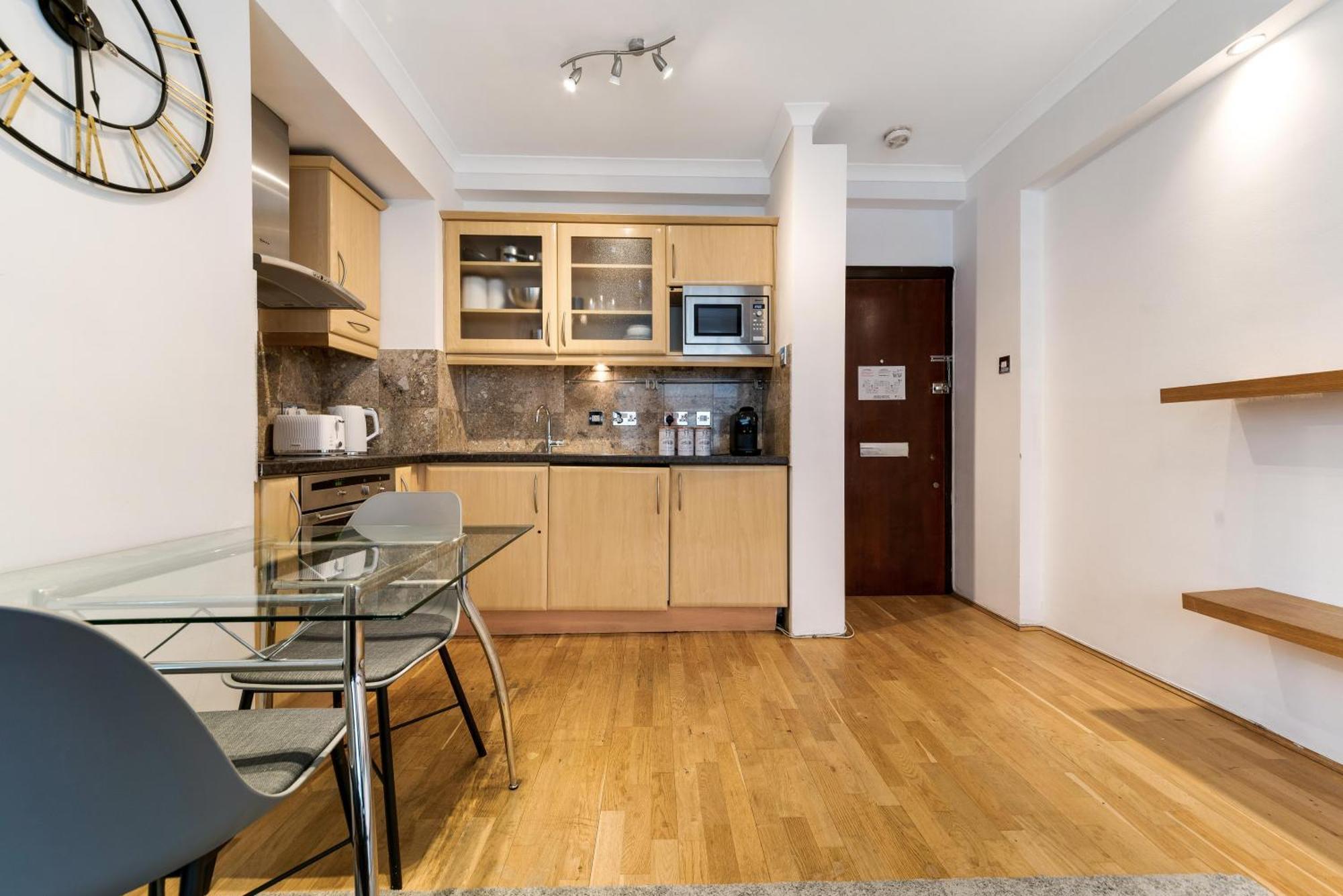 Apartment Your In The Heart Of - In Nell Gwynn House