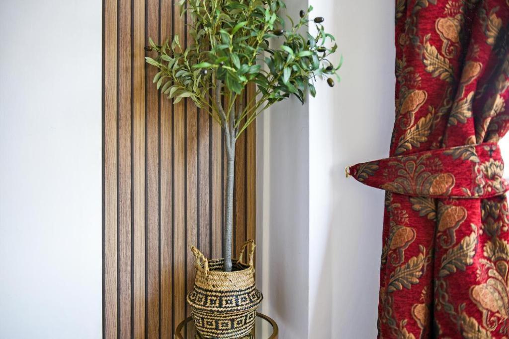 Apartment Your In The Heart Of - In Nell Gwynn House